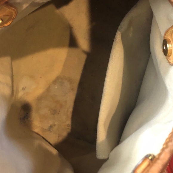 Louis Vuitton bag 💖 - Picture 14 of 15